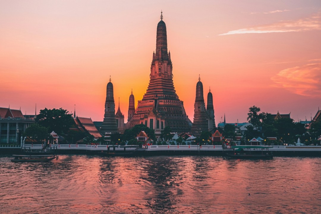 Wat Arun Temple of Dawn Bangkok