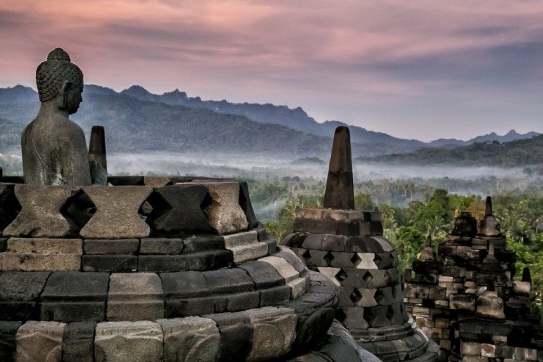 Borobudur Sunrise Buddha Java