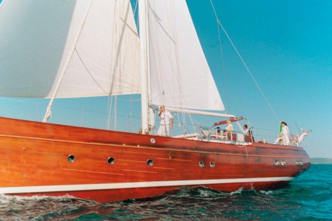 Classic Wooden Yacht Ocean Breeze